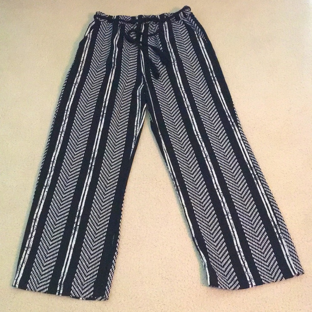 Linea Domani Limited Collection women’s pant in size medium